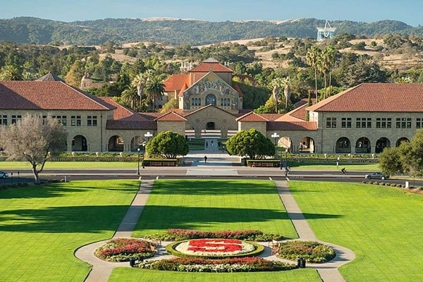 Stanford University top research institutes in USA. best research universities in the us